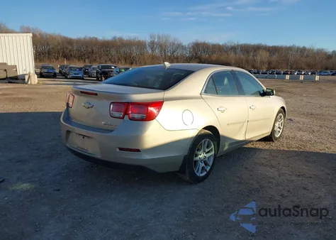 2014 Chevrolet Malibu 1Lt z USA, uszkodzony, nr VIN 1G11C5SL8EF302875
